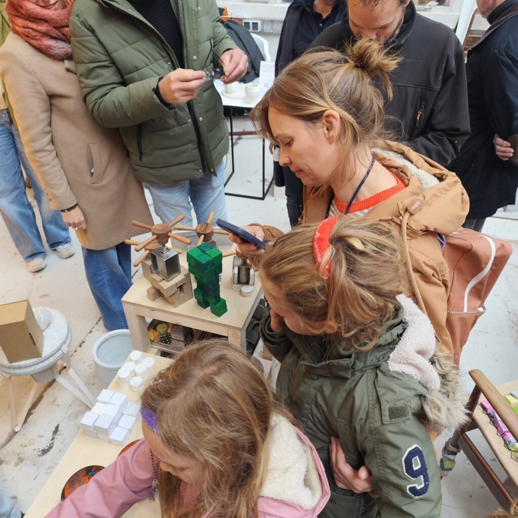 Instagram post from cubcho_. This post is in position 17.